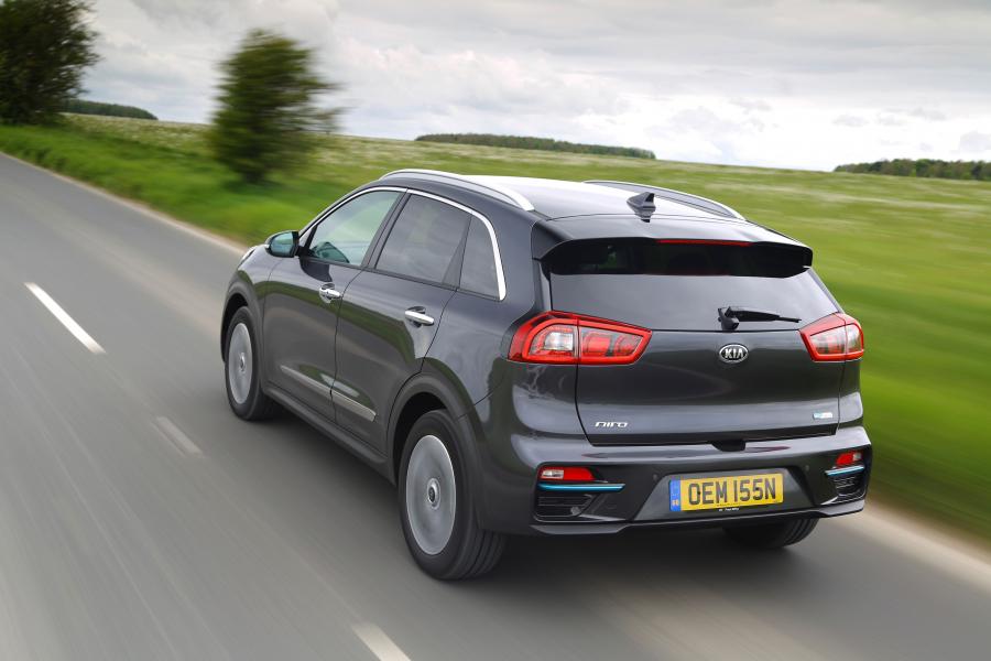  Kia e-Niro 2019 года  (UK) (фото 36 из 40)